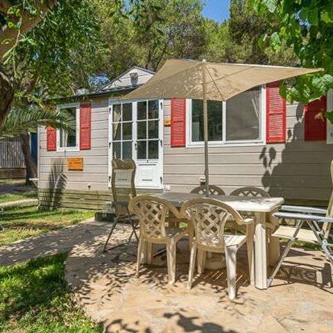 BUNGALOW 6 personnes - Mobil-home | Comfort | 3 Ch. | 4/6 Pers. | Terrasse simple | Clim.