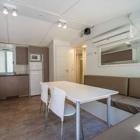 Stacaravan 6 personen - Mobile-home | Comfort | 3 slaapkamers | 4/6 pers. | Single terras | Air-con.
