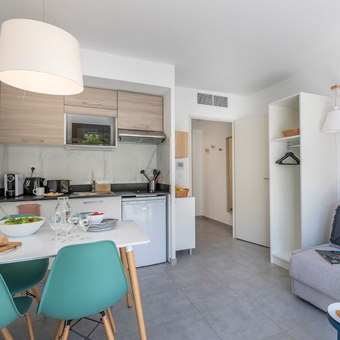 Studio 4 personen - 1 Schlafbereich - Terrasse oder Balkon