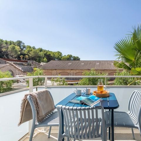 STUDIO 2 personnes - Studio Terrasse ou balcon