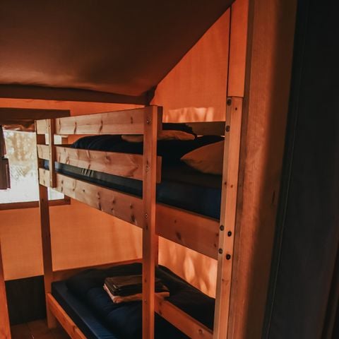 TIENDA DE LONA Y MADERA 4 personas - incluidas las instalaciones sanitarias