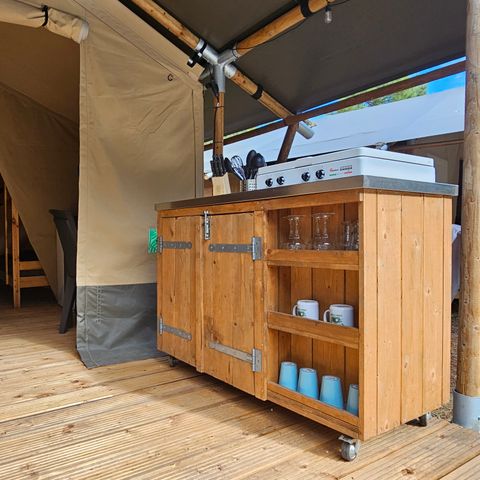 TIENDA DE LONA Y MADERA 4 personas
