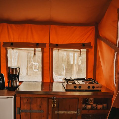 TENDA IN TELA E LEGNO 6 persone