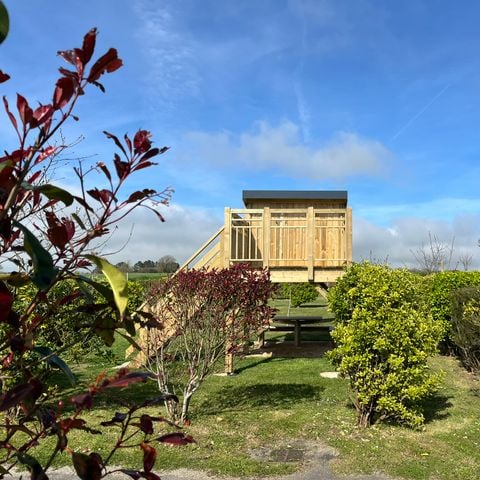 Accommodation 2 persons - cabane campetoile pilotis