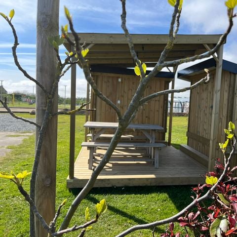 BUNGALOW 4 personnes - cabane campetoile