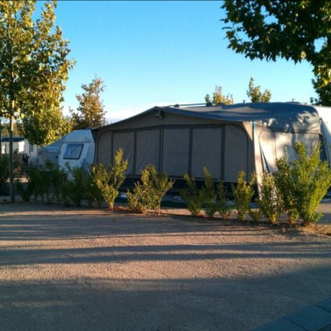 STAANPLAATS - Kampeerplaats