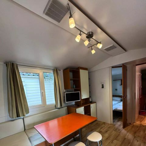 MOBILHOME 4 personas - Mobil Home 3 Piezas 4 Personas Aire Acondicionado + TV 24m ² (24m ²)