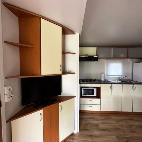 BUNGALOW 4 personnes - Mobil Home 3 Pièces 4 Personnes Climatisé + TV 32m²