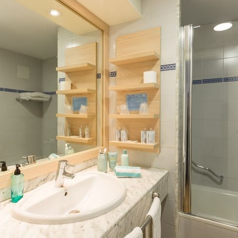 CAMERA 3 persone - Camera d'albergo Standard vista oceano C3M