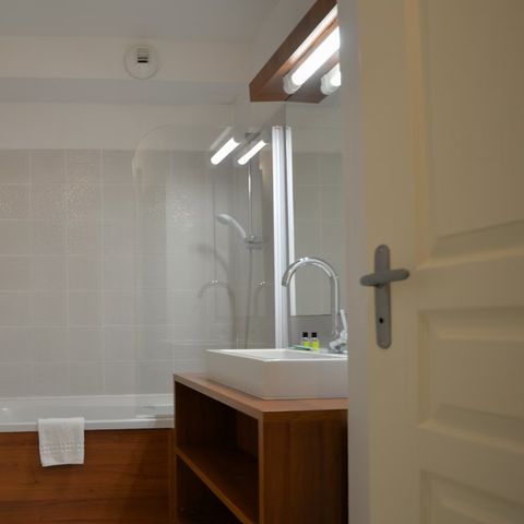 APPARTEMENT 4 personnes - APPARTEMENT 4 PERSONNES EN REZ DE CHAUSSEE