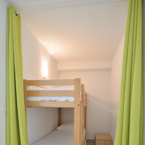 APPARTEMENT 4 personen - 4-PERSOONS APPARTEMENT OP DE BEGANE GROND