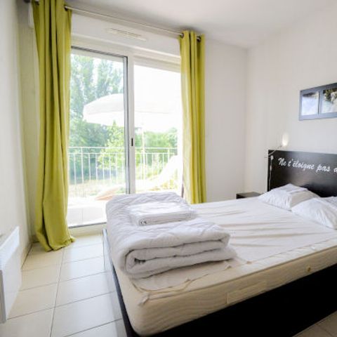 Apartment 5 persons - 5-PERSON FLAT