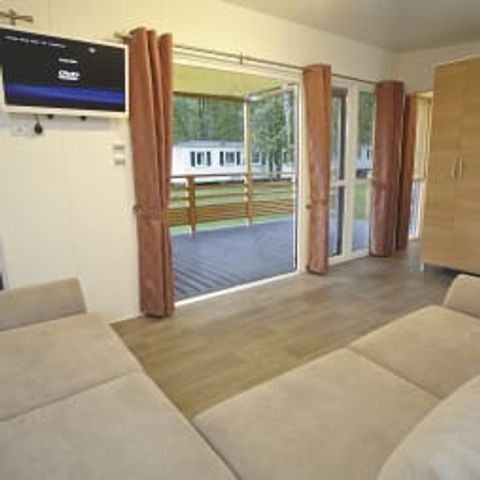 Stacaravan 8 personen - Stacaravan | Ultimate | 3 slaapkamers | 6/8 Pers | Verhoogd terras | Airconditioning | TV