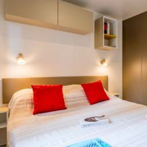 MOBILHOME 8 personnes - Mobil-home | Premium | 3 Ch. | 6/8 Pers. | Terrasse surélevée | 2 SDB