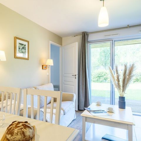 APARTMENT 6 people - Sleeps 6 – 2 bedrooms + 1 sleeping area – Terrace or balcony