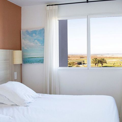 APPARTEMENT 4 personen - Appartement voor 4 personen-1 slaapkamer-Terras/Grote loggia-Waterzicht/Golf