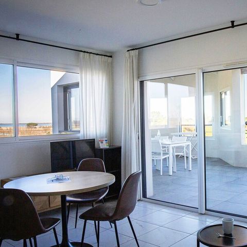Apartment 4 persons - Flat for 4 people-1 bedroom-Terrace/Large loggia-Water view/Golf