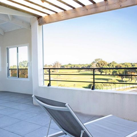 Apartment 4 persons - Flat for 4 people-1 bedroom-Terrace/Large loggia-Water view/Golf