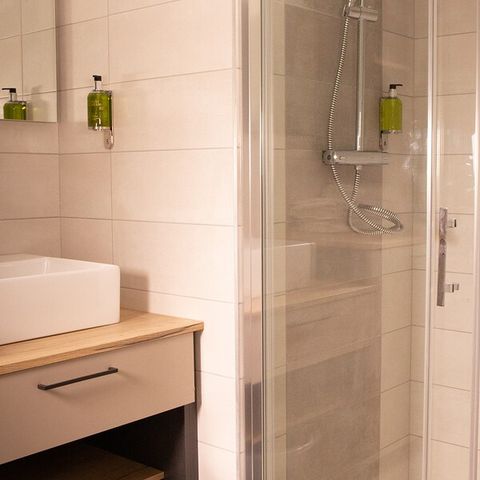 Apartment 6 persons - Flat 6 people - 2 bedrooms - Spacious terrace / loggia