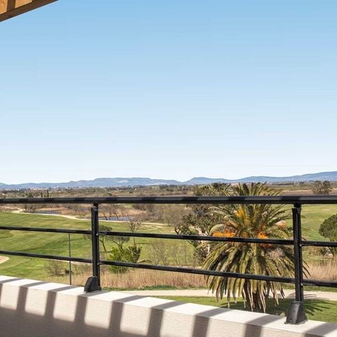 Apartment 4 persons - Flat 4 people - 1 bedroom - Balcony - Golf view