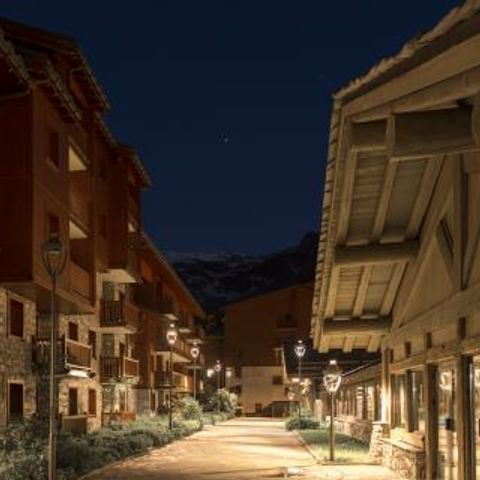 Pierre & Vacances Premium Residence L'Ecrin des Neiges - Camping Savoie - Image N°4