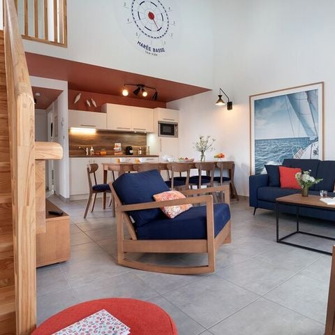 VILLA 8 personnes - 4 chambres - duplex - piscine individuelle