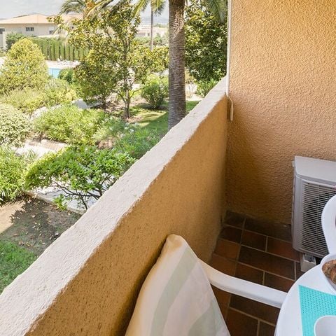 Piso 6 personas - 1 dormitorio + 1 zona de dormir - Balcón