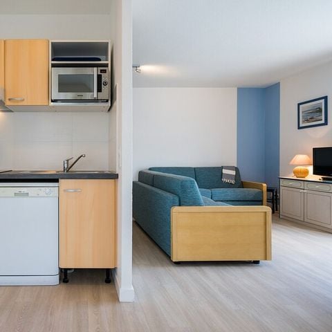 Apartment 8 persons - - 2 bedrooms + 1 sleeping alcove - Terrace - South facing