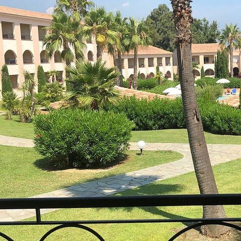 APARTMENT 8 people - 3-room apartment with sleeping area, sleeps 8, sea view