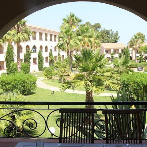Apartment 6 persons - 2 rooms with sleeping area sleeps 6