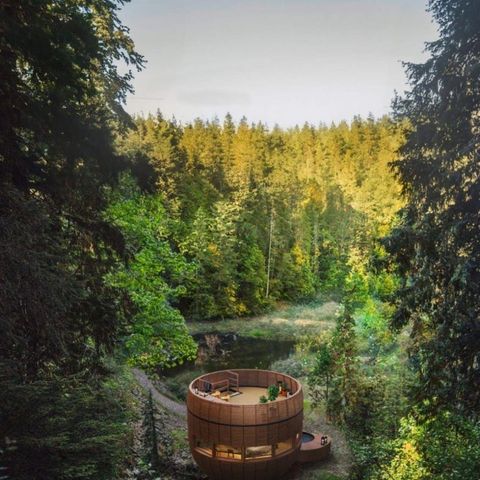 ALOJAMIENTO INUSUAL 2 personas - El Nutshell con jacuzzi y sauna