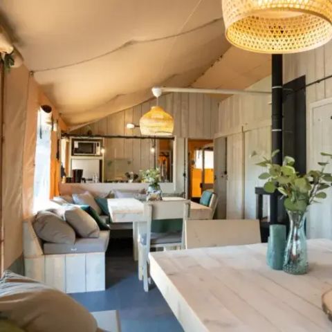 ALBERGUE 6 personas - Medley con jacuzzi