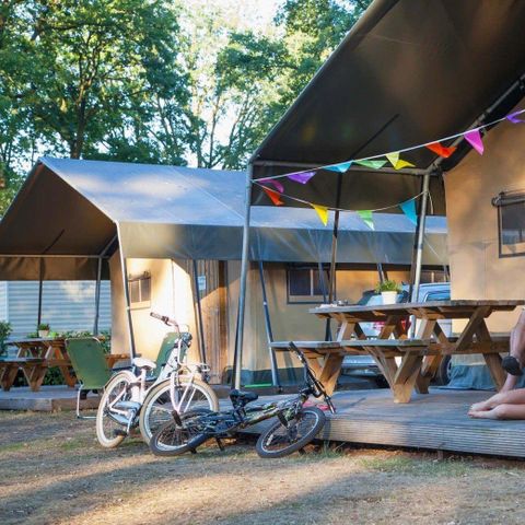 TENTE TOILE ET BOIS 5 personnes