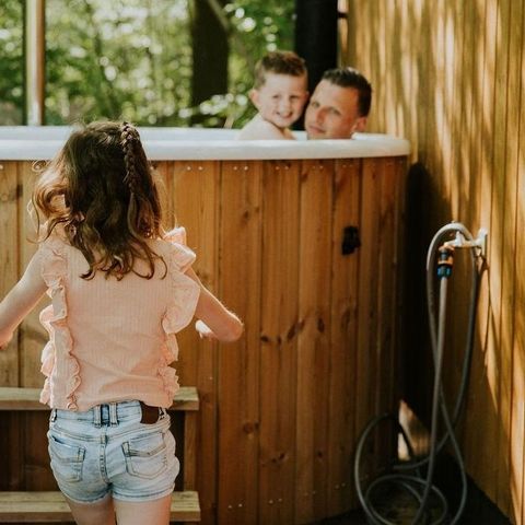Lodge 5 persone - Happy Bee Lodge con vasca idromassaggio | 5 persone