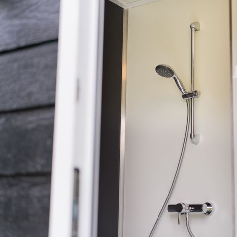 Emplacement - Comfort Plus XL avec sanitaires privés - Korenbloem