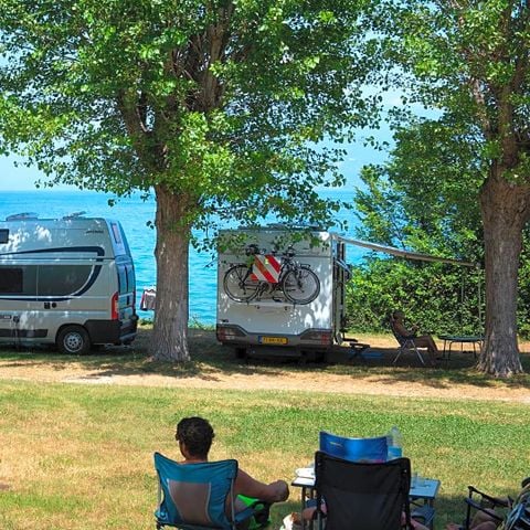 Kampeerplaats - Kleine standplaats 40 m²