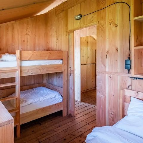 Tente en toile et en bois 5 personnes - Tente Safari Confort Jacuzzi
