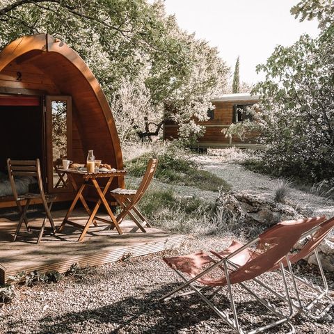 Accommodatie 2 personen - Le POD: de 100% natuurhut / met ontbijt / 2 personen inbegrepen / privé spa optioneel