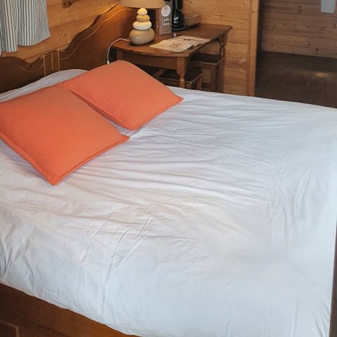Lodge 2 persons - Air-conditioned hotel gypsy caravan with breakfast / Optional private spa