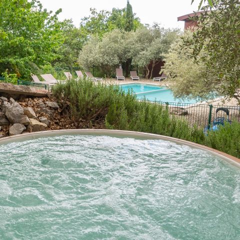 LODGE 3 people - Roulotte ( Premium stay ) air-conditioned/ all-inclusive luxury version with private Spa / 2 pers included