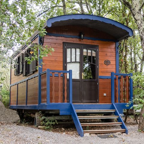 LODGE 3 people - Roulotte ( Premium stay ) air-conditioned/ all-inclusive luxury version with private Spa / 2 pers included