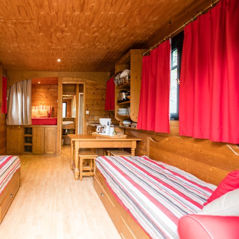 LODGE 2 Personen - Wohnwagen (Aufenthalt Nuit d'Amour) mit Klimaanlage / Privater Spa und romantisches Ambiente / 2 pax inclusive