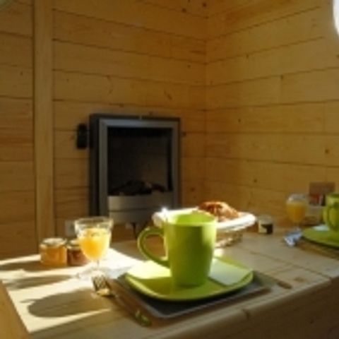 ALOJAMIENTO INUSUAL 2 personas - Carré d'étoiles climatizado / con desayuno / 2 pers incluidas / Spa privado opcional