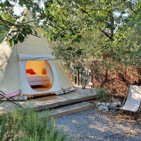 Zelt 2 personen - TIPI LODGE 6 m² für 2 Pers. mit Frühstück und privatem Jacuzzi mit unbegrenztem Zugang