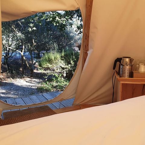 Tent 2 personen - TIPI LODGE 6 m² voor 2 personen met ontbijt en privéjacuzzi met onbeperkte toegang