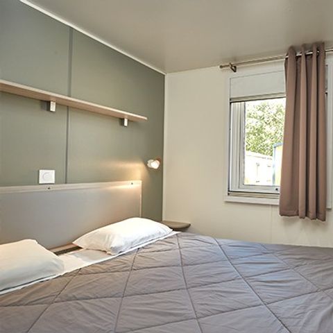 STACARAVAN 4 personen - Mobile-home | Comfort XL | 2 slaapkamers | 4 pers | Verhoogd terras | Airconditioning | TV