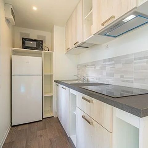 Mobilhome 4 personnes - Premium | 2 Ch. | 4 Pers. | Terrasse surélevée | Clim. | TV