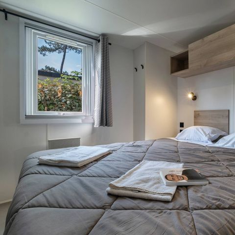 Stacaravan 6 personen - Stacaravan | Premium | 3 slaapkamers | 6 pers | Terras Lounge | Airconditioning | TV