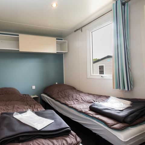 Mobilhome 6/7 personnes - MH - 3 chambres - TERRASSE SEMI COUVERTE FERMEE