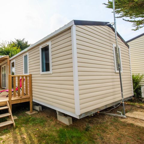 BUNGALOW 7 personnes - MH 3CH - TERRASSE SEMI COUVERTE FERMEE 6/7 PERSONNES